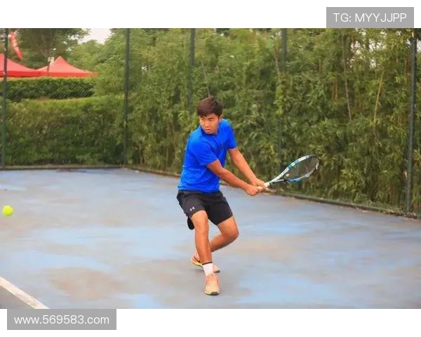 武汉网球队的默契配合揭秘与训练背后的故事分享 武汉网球队的默契配合揭秘与训练背后的故事分享