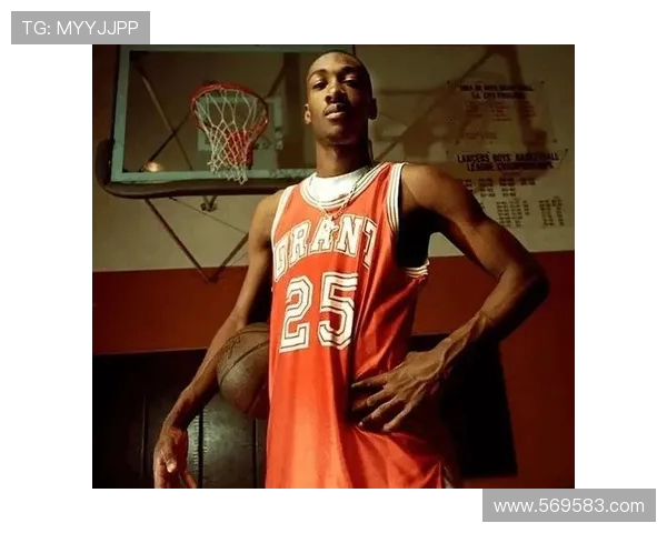 王军专访:从青涩少年到篮球巨星的奋斗与成长之路 王军专访:从青涩少年到篮球巨星的奋斗与成长之路