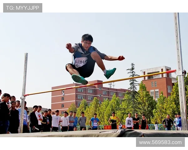 西安攀岩队在世界街舞大赛中的速度表现引发热议与赞赏