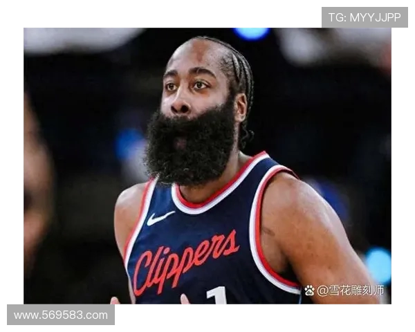 热火与公牛季后赛第三场激战回顾双方球员表现亮眼引发热议