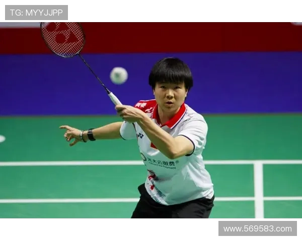 韩悦与因达农巅峰对决谁将赢得这场精彩的羽毛球较量