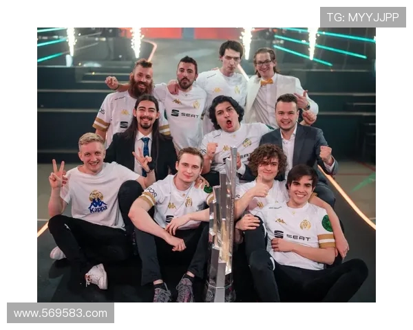 RNG战队的控制体系分析与英雄联盟战术策略探讨 RNG战队的控制体系分析与英雄联盟战术策略探讨