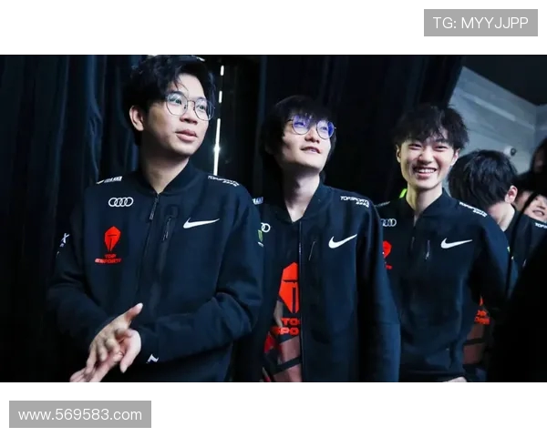 国际邀请赛精彩回顾：TES逆袭之路展现团队实力与决心